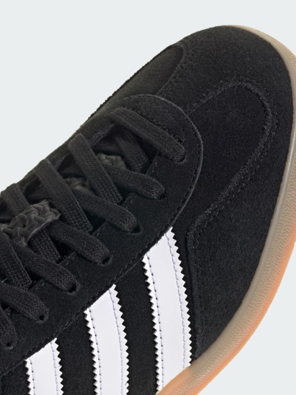 adidas Gazelle Women’s Sneakers Black White Gum - Picture 10 of 12